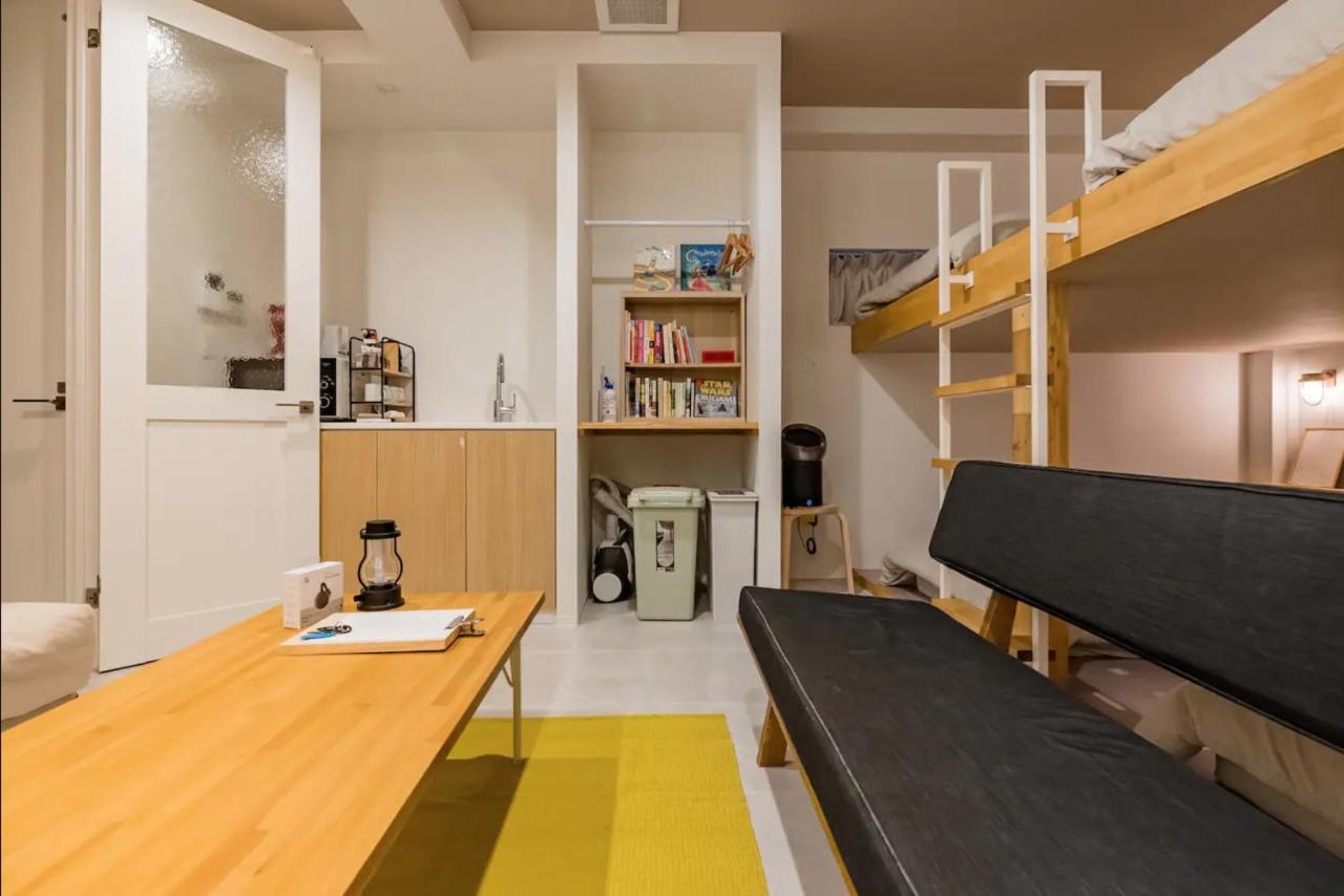 8B Hotel -Osaka Nishikujo Apartment- المظهر الخارجي الصورة